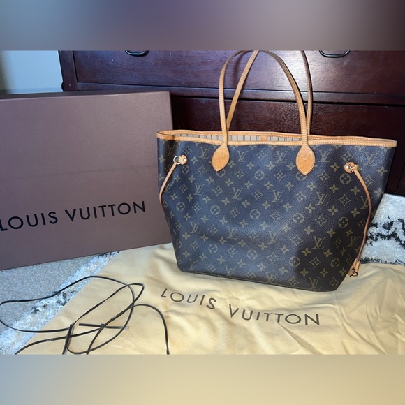 SOLD ❌❌❌Louis Vuitton neverfull MM - Picture 4 of 9